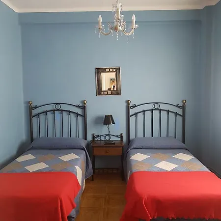 Hotel De La Val Hecho